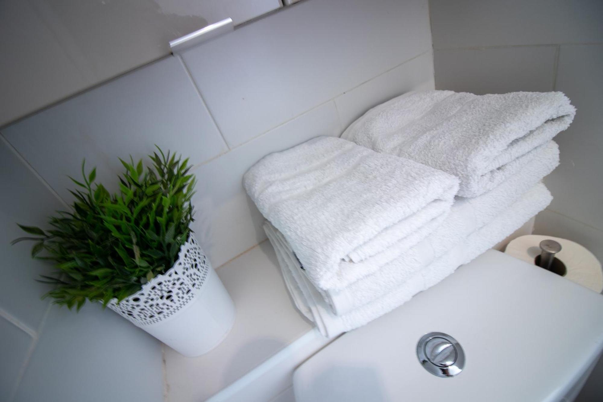 Apartamento Moderno En El Centro De Granada - Mititilla Zewnętrze zdjęcie