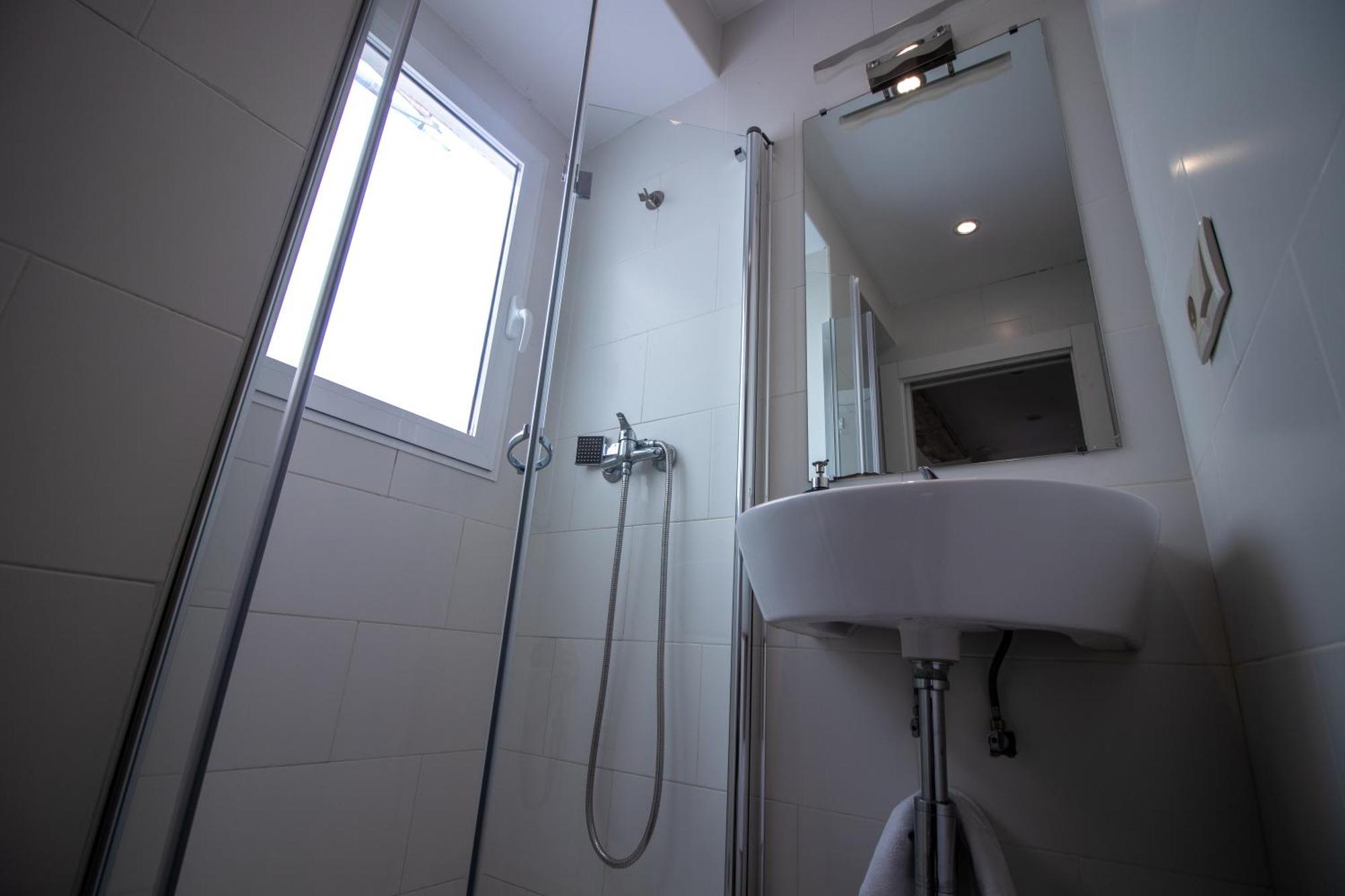 Apartamento Moderno En El Centro De Granada - Mititilla Zewnętrze zdjęcie