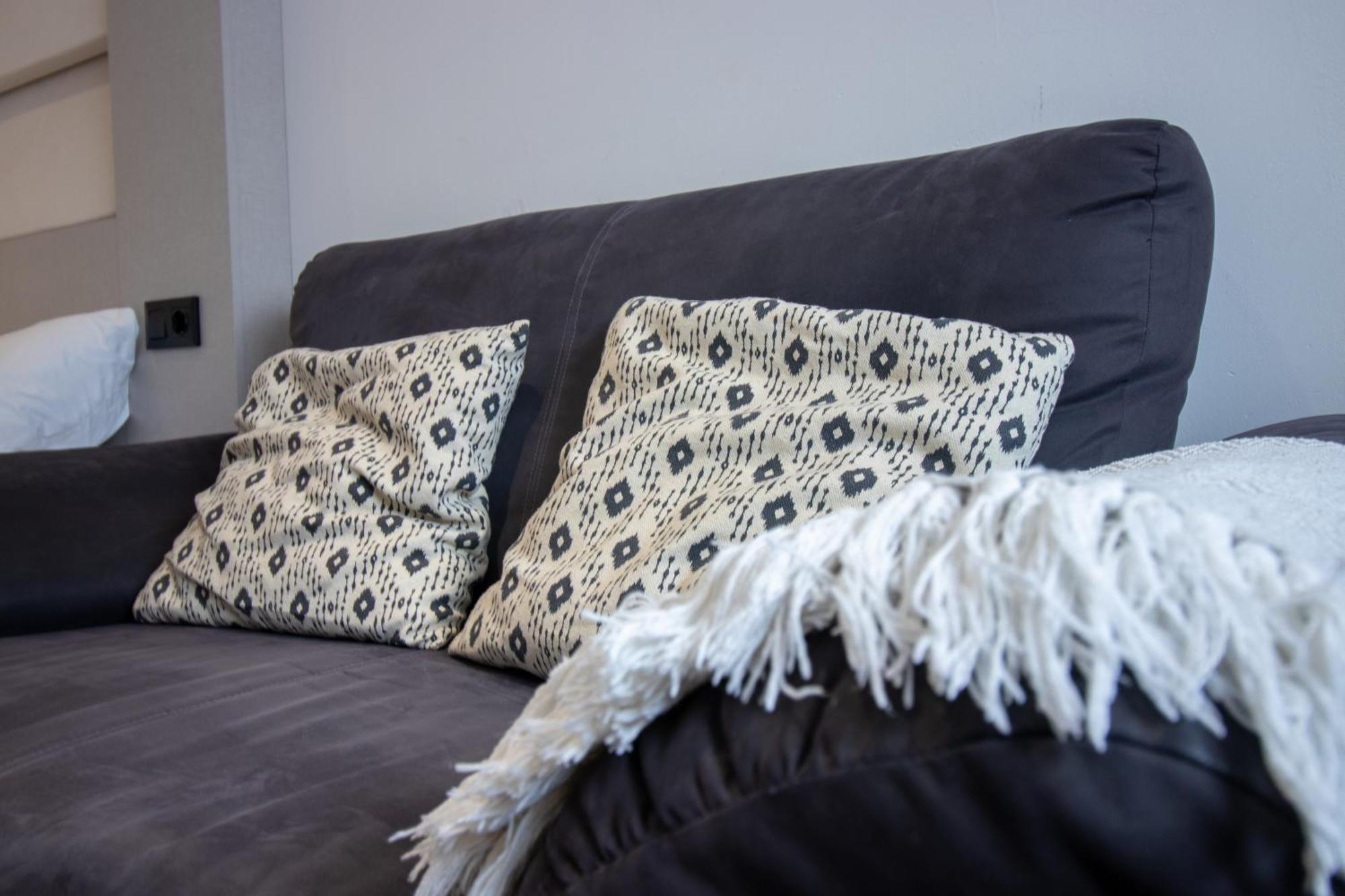 Apartamento Moderno En El Centro De Granada - Mititilla Zewnętrze zdjęcie